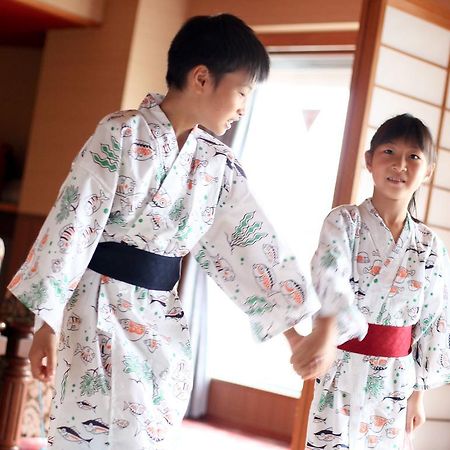 Izuito Onsen Daitokan Екстериор снимка