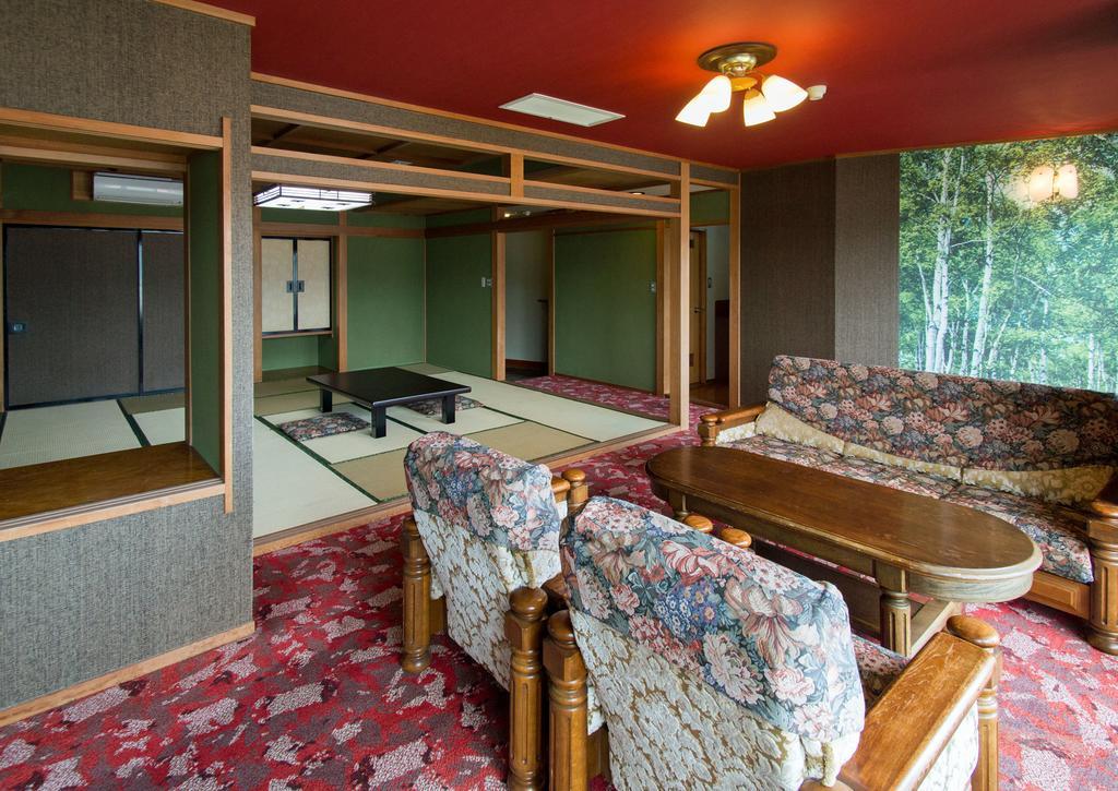 Izuito Onsen Daitokan Екстериор снимка